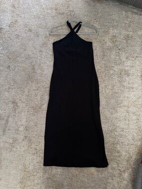 Old Navy Black Ribbed Crossback Maxi Dress - Women